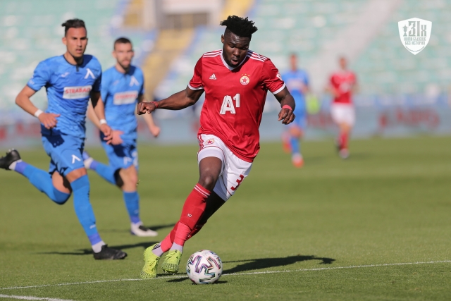 Jordy Caicedo 12