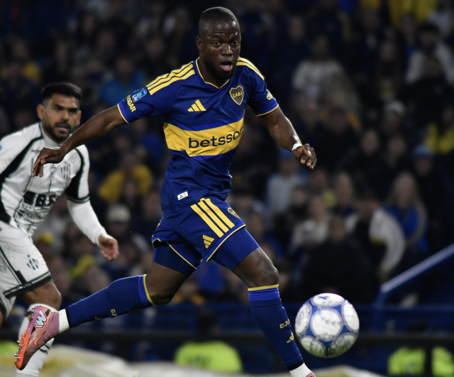 Enner Valencia 9