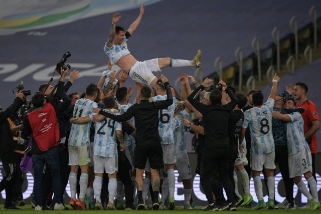Lionel Messi 5